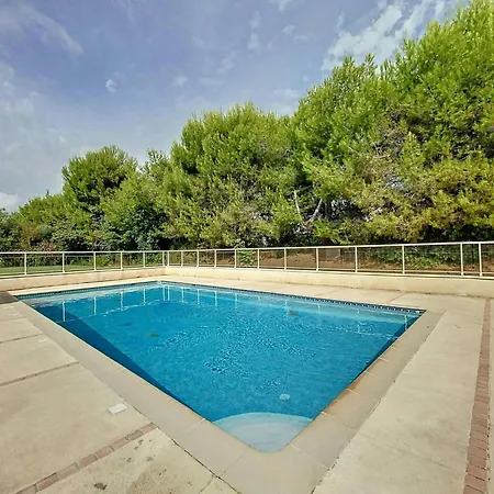 Apartment Desirade-piscine-proche Golfe-Juan
