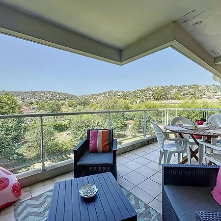 Apartment Desirade-piscine-proche *