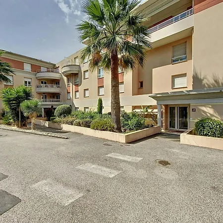 Apartment Desirade-piscine-proche Golfe-Juan